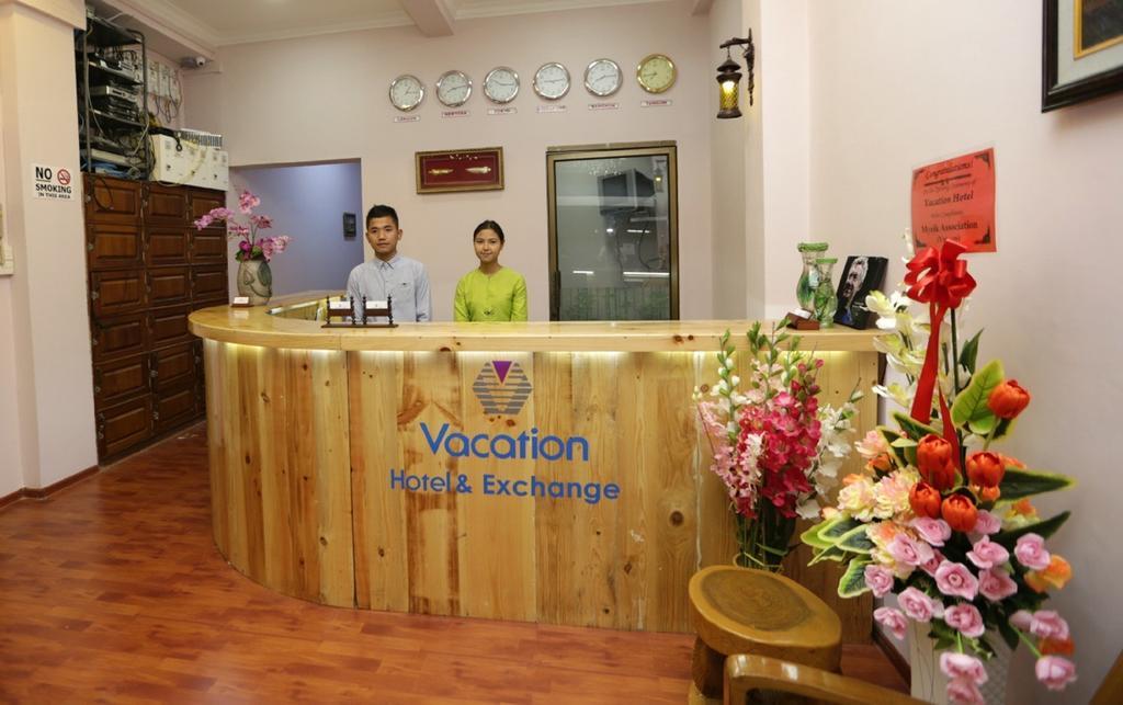 Vacation Hotel Янгон Екстериор снимка