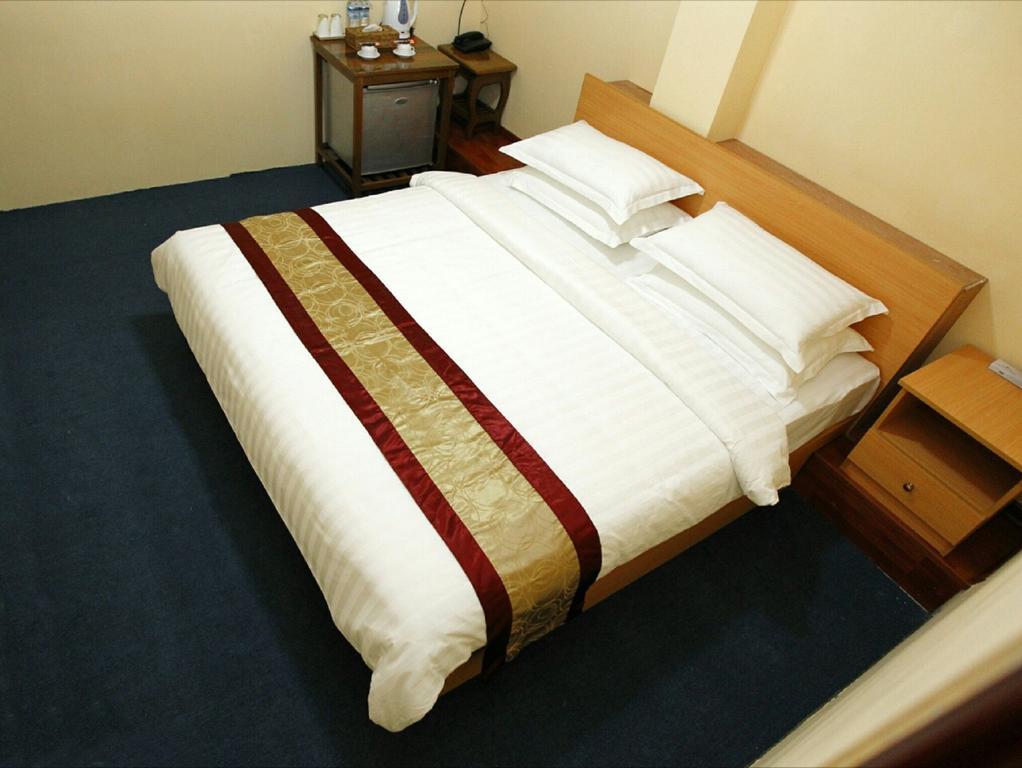 Vacation Hotel Янгон Екстериор снимка